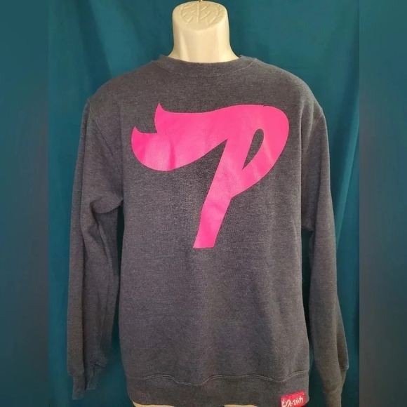 PINK DOLPHIN Blue‎ Crewneck Sweatshirt Size M - Picture 1 of 10